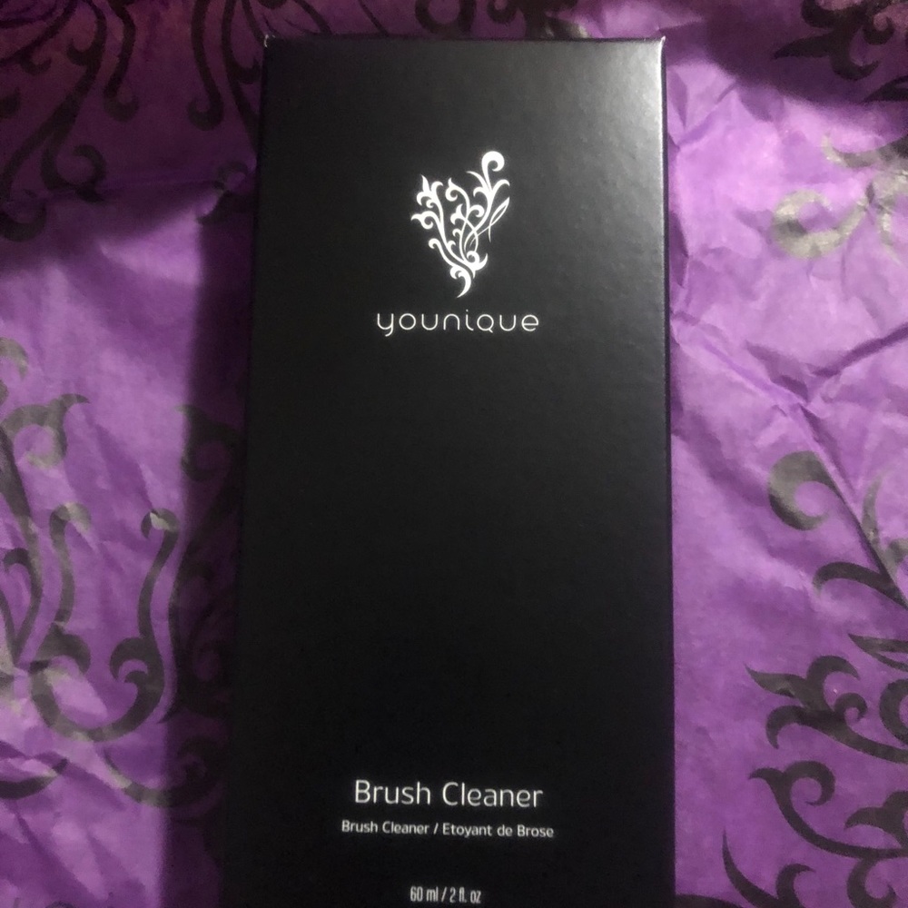 Younique Brush Cleaner